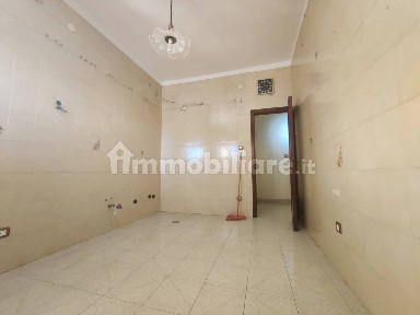 Trilocale via Roma, Centro, Pomigliano d'Arco