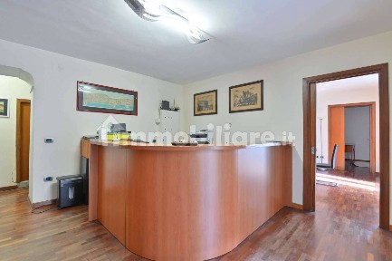 Appartamento piazza Trieste e Trento, Monte di Dio, Napoli