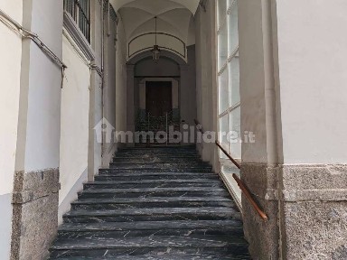 Trilocale piazza dei Martiri, Chiaia, Napoli