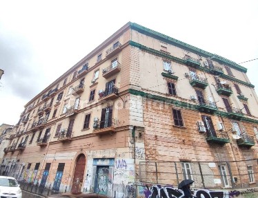 Appartamento via San Cosmo Fuori Porta Nolana, Garibaldi - Ferrovia, Napoli