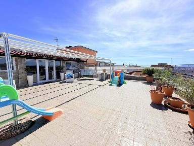 Quadrilocale via Gennaro Capuozzo 3, San Giorgio a Cremano