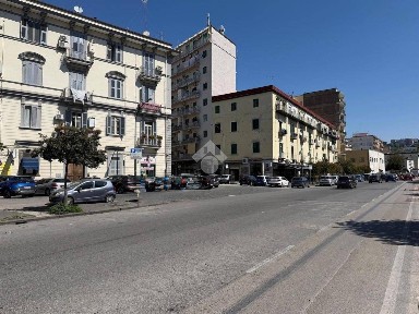 Quadrilocale via Giulio Cesare, Fuorigrotta, Napoli