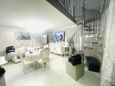 Bilocale via Ventaglieri 29, Monte Santo, Napoli