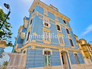 Quadrilocale via Filippo Palizzi 15, Vomero, Napoli