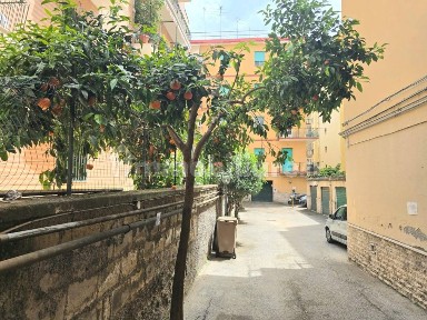 Quadrilocale via Libertà 242, Portici