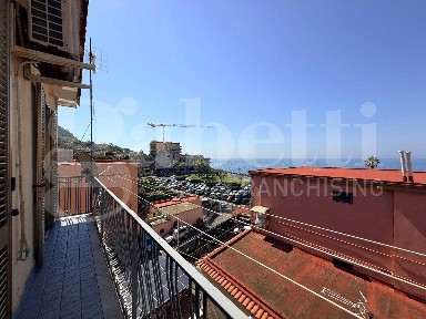 Quadrilocale traversa Perillo, 00, Lungomare, Pozzuoli
