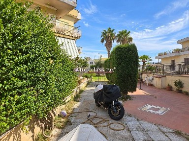 Quadrilocale via Miliscola 133, Arco Felice, Pozzuoli