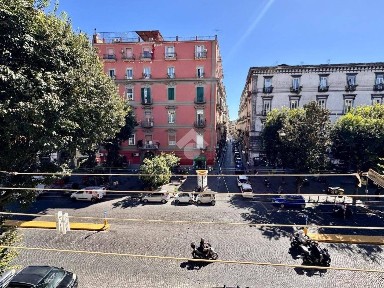Quadrilocale via Foria 157, San Carlo All'Arena, Napoli