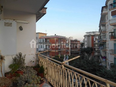 Quadrilocale via Eduardo Nicolardi 145, Colli Aminei - Capodimonte, Napoli