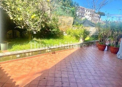 Bilocale via Orazio 116, Posillipo, Napoli