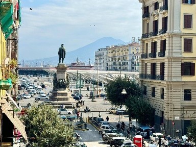 Trilocale Vico VIII Duchesca 38, Tribunali, Napoli