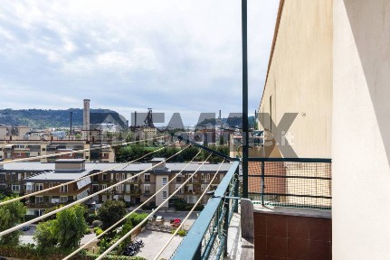 Quadrilocale via Antonio Beccadelli 31, Bagnoli, Napoli