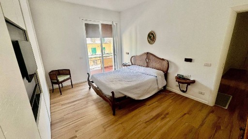 Quadrilocale via Fabio Massimo 46, Fuorigrotta, Napoli