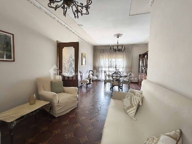 Quadrilocale buono stato, secondo piano, Centro, Gragnano