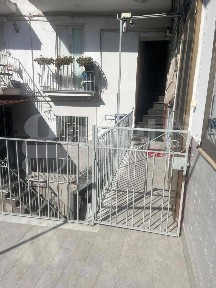 Trilocale viale Quattro Aprile, Capodichino, Napoli