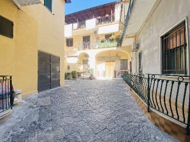 Trilocale via Nazionale, Frattaminore