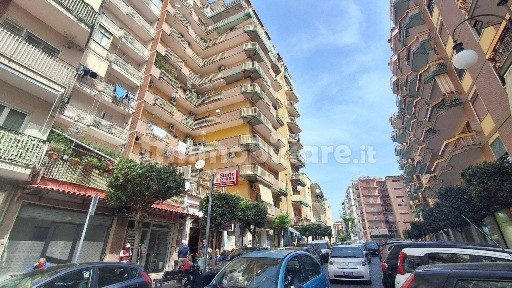 Quadrilocale via dei Mille 73, Torre Annunziata