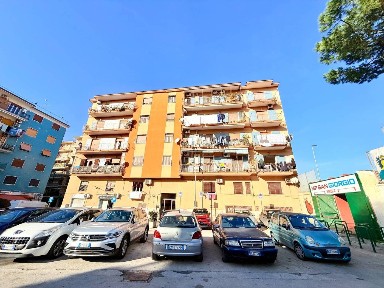 Trilocale via Sandriana 14, San Giorgio a Cremano