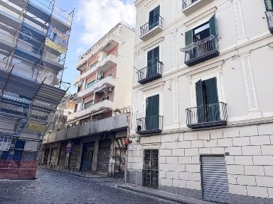 Quadrilocale via Beneduce 71, Torre del Greco