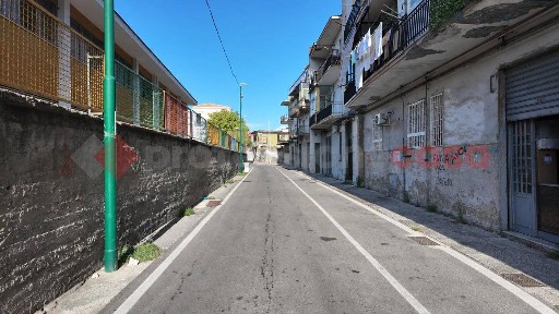 Trilocale via Luigi Martucci, 50, Barra, Napoli