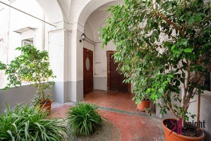 Bilocale corso Vittorio Emanuele, Piazza Amedeo - Parco Margherita, Napoli