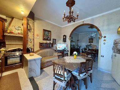Arzano, Vico I via zanardelli, 5