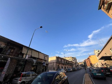 Trilocale Calata Capodichino 102, Capodichino, Napoli