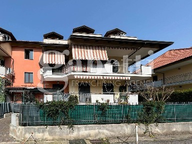 Trilocale via Staffetta, 127, Lago Patria, Giugliano in Campania