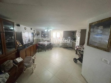 Monolocale via CANZANELLA VECCHIA, Fuorigrotta, Napoli
