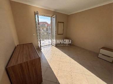 Trilocale via Antica Giardini 30, Giardini - Oasi Sacro Cuore, Giugliano in Campania