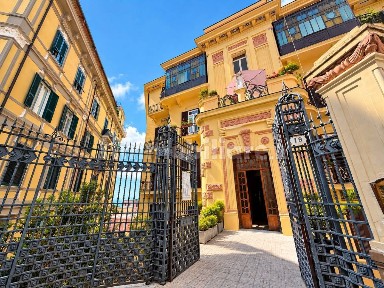 Quadrilocale via Filippo Palizzi 19, Vomero, Napoli