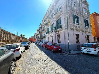 Trilocale via Plinio 4, Bagnoli, Napoli