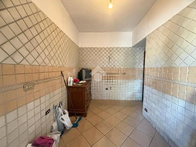 Quadrilocale traversa Michele Pietravalle 4, Zona Ospedaliera, Napoli