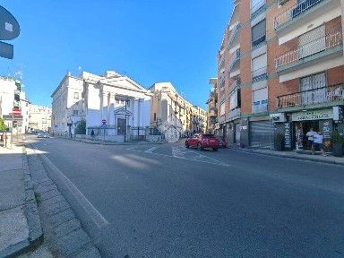 Trilocale via Roma, Porto, Pozzuoli