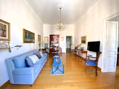 Appartamento corso Umberto I, Tribunali, Napoli