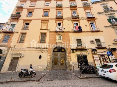 Trilocale via Matteo Renato Imbriani 108, Piazza Canneto - Salvator Rosa, Napoli