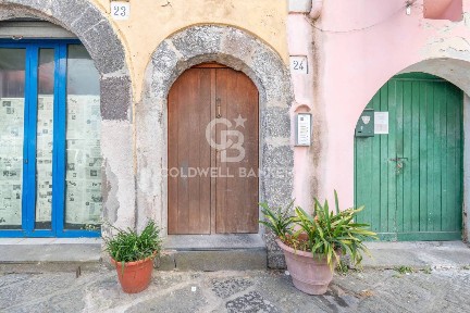 Monolocale via Roma, Procida
