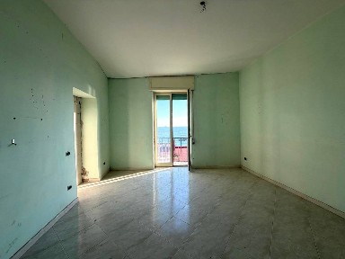 Napoli, San Giovanni a Teduccio, Corso San Giovanni a Teduccio, 958
