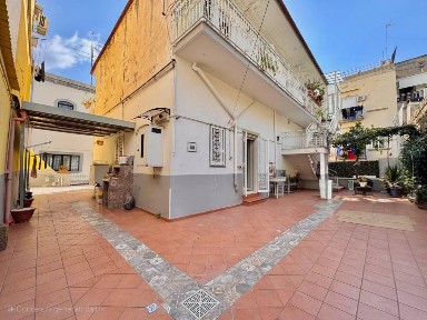 Trilocale Vico Piedigrotta 4, Mergellina - Piedigrotta, Napoli