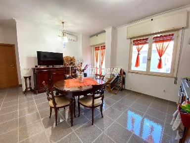Trilocale via Pisciarelli, Bagnoli, Napoli