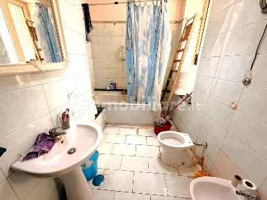 Bilocale Vico I Sant'Agostino alla Zecca, Tribunali, Napoli