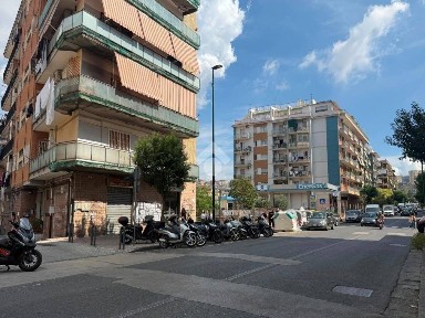 Monolocale via dell'Epomeo 81, Soccavo, Napoli
