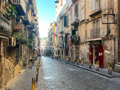 Bilocale discesa della Sanità 16, Stella - Materdei, Napoli