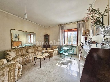 Appartamento via Domenico Fontana 27, Arenella, Napoli