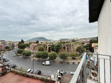 Trilocale via Carlo Maria Rosini, Anfiteatro, Pozzuoli