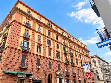 Quadrilocale via Nazionale 33, Vasto, Napoli