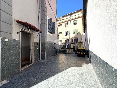 Quadrilocale Cupa Capano 54, Bagnoli, Napoli