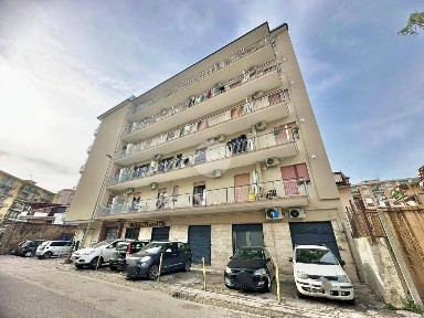 Quadrilocale via Francesco de Pinedo 5, Centro, Acerra