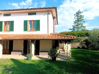 Appartamento in villa via del Maestrale, Collegigliato, Pistoia