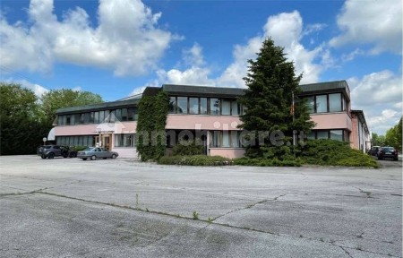 Capannone all'asta via Piave, Piombino Dese